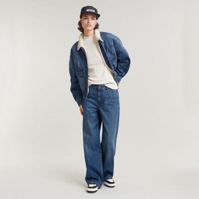Skater High Loose Jeans Skater High Loose Jeans