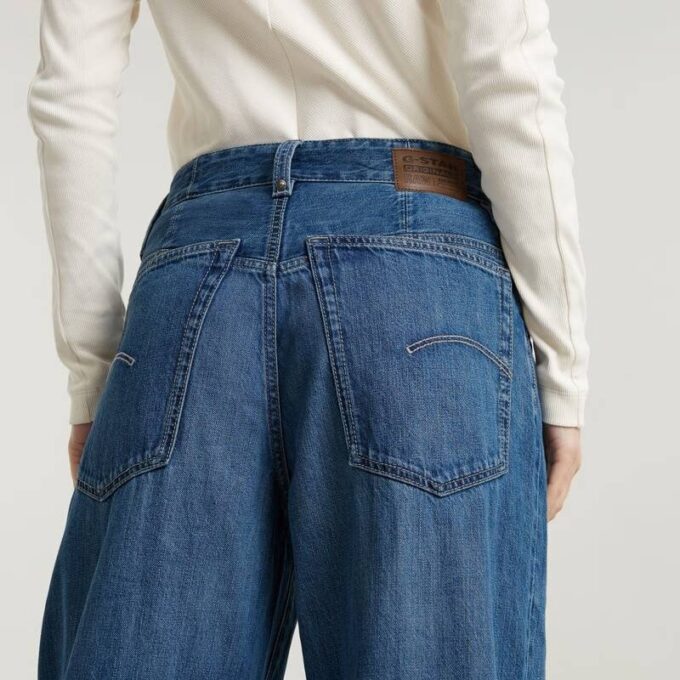Skater High Loose Jeans Skater High Loose Jeans