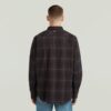 Skjorta med en ficka