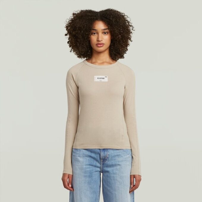 Slim-T-shirt med Embro Patch Slim-T-shirt med Embro Patch