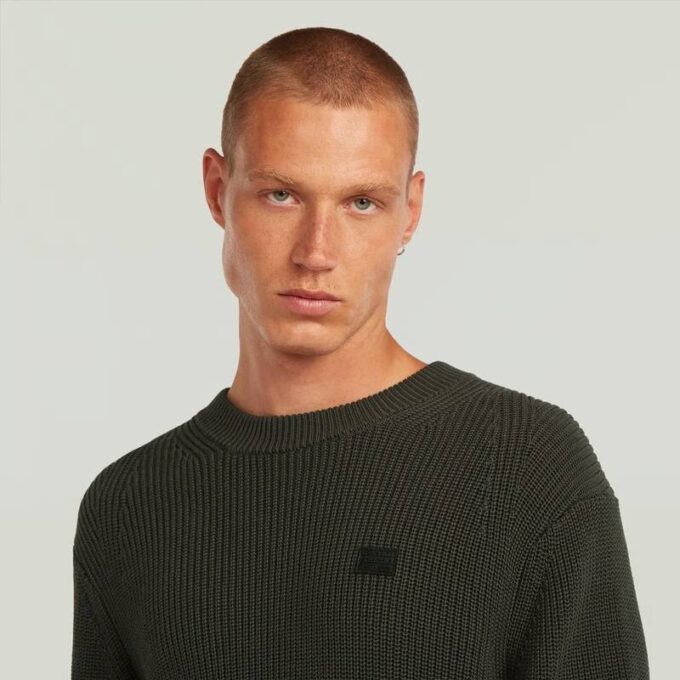 Stickad pullover