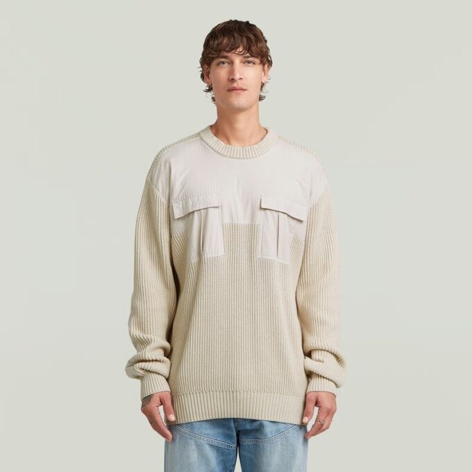 Stickad pullover i vävd blandning Stickad pullover i vävd blandning