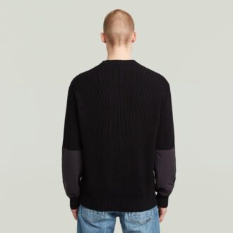 Stickad pullover i vävd blandning