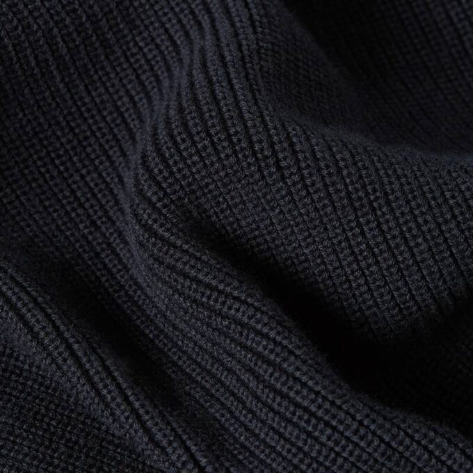Strukturerad ribbad stickad pullover Strukturerad ribbad stickad pullover