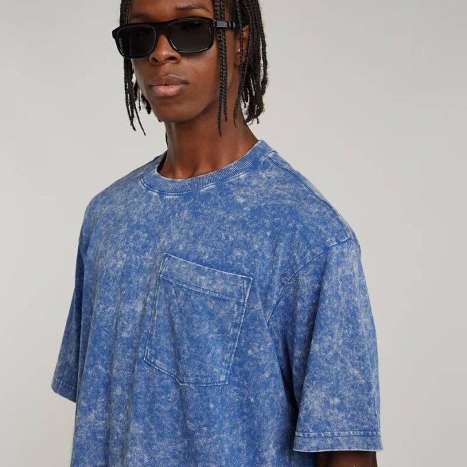Syratvättad boxig t-shirt