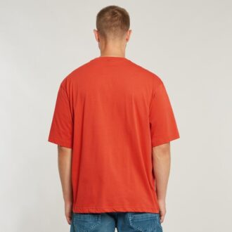 T-shirt med boxig passform och mittbröst