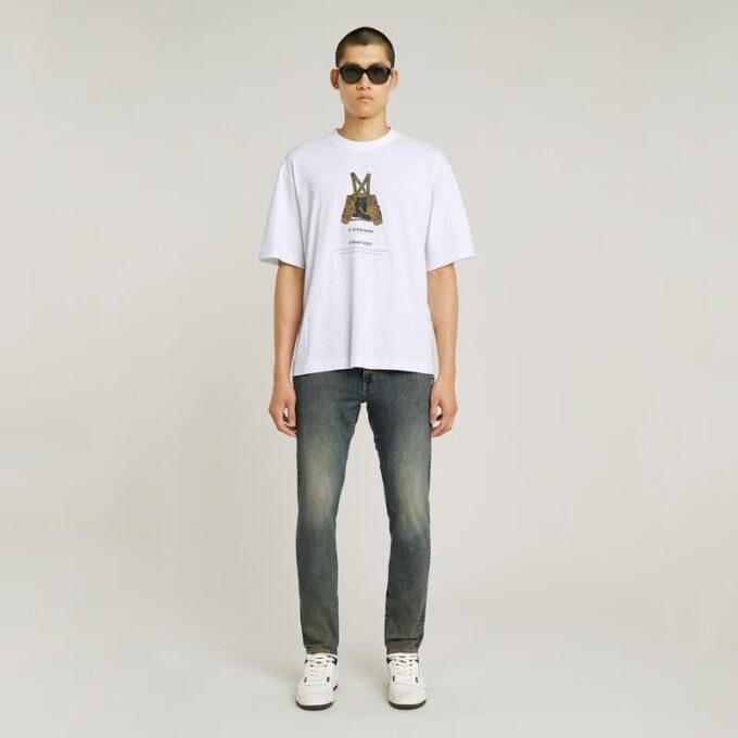 T-shirt med boxigt tryck och arkivtryck