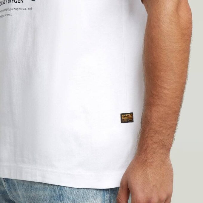 T-shirt med boxigt tryck och arkivtryck