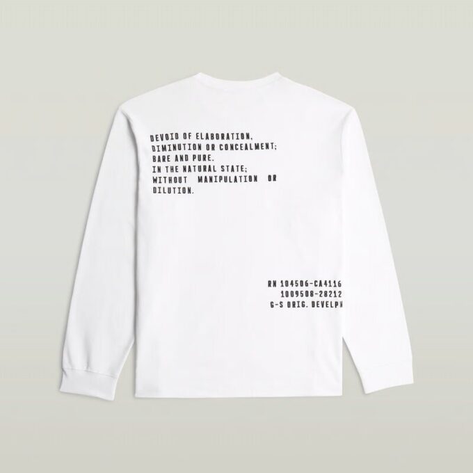 T-shirt med broderad text baktill