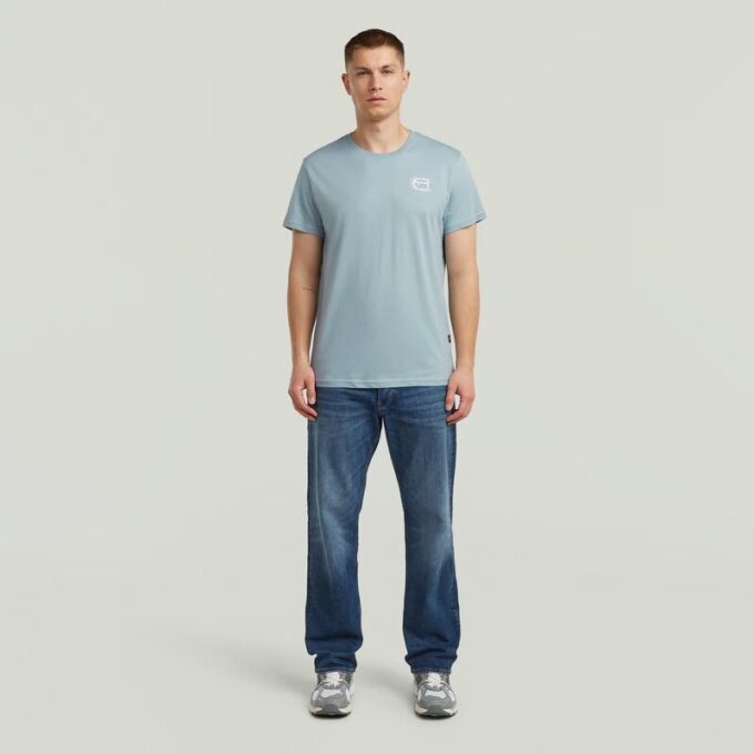 T-shirt med Embro-logotyp T-shirt med Embro-logotyp