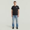T-shirt med Embro-logotyp T-shirt med Embro-logotyp