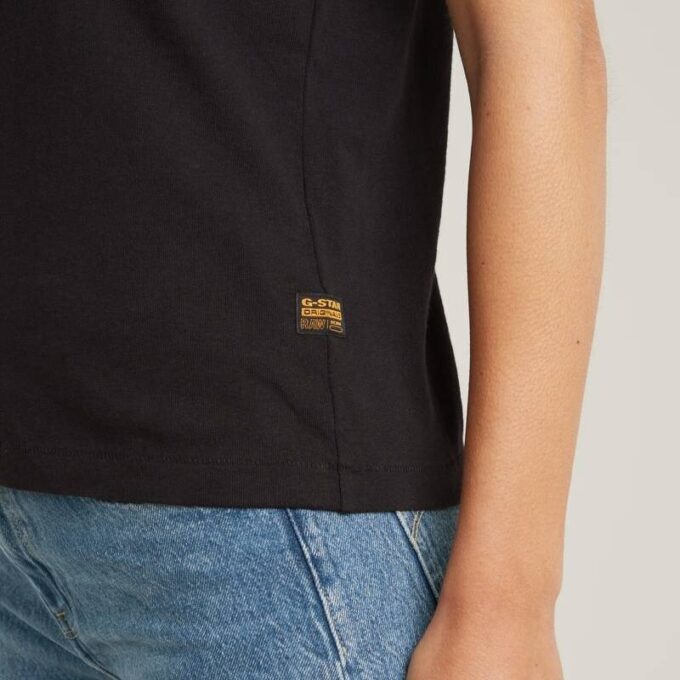 T-shirt med Embro-logotyp T-shirt med Embro-logotyp
