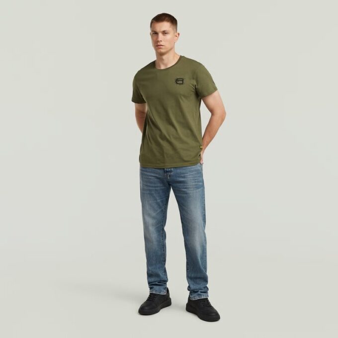 T-shirt med Embro-logotyp T-shirt med Embro-logotyp