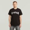 T-shirt med filtlogotyp T-shirt med filtlogotyp