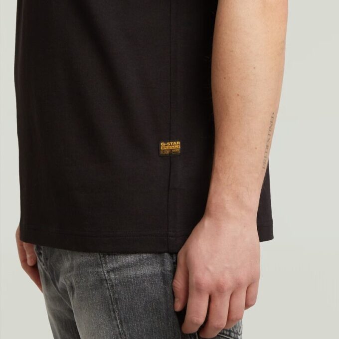 T-shirt med filtlogotyp T-shirt med filtlogotyp