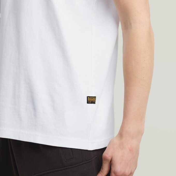 T-shirt med filtlogotyp T-shirt med filtlogotyp