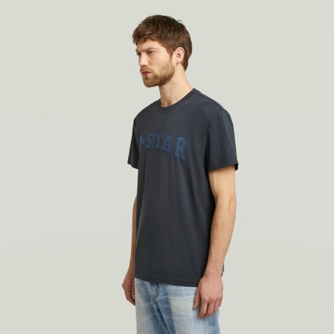 T-shirt med filtlogotyp T-shirt med filtlogotyp