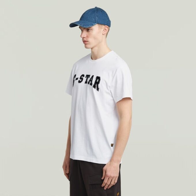 T-shirt med filtlogotyp T-shirt med filtlogotyp