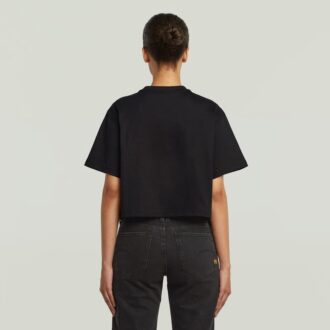 T-shirt med filtlogotyp och boxig design