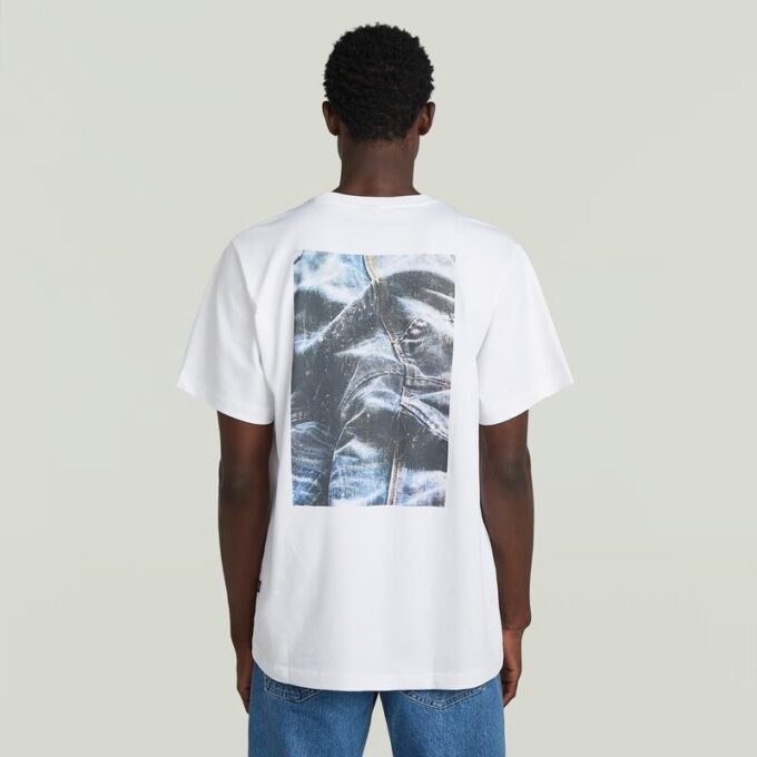 T-shirt med fototryck baktill och lös passform