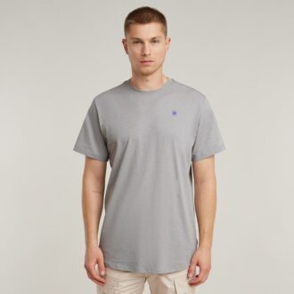 T-shirt med grafisk design och fransar