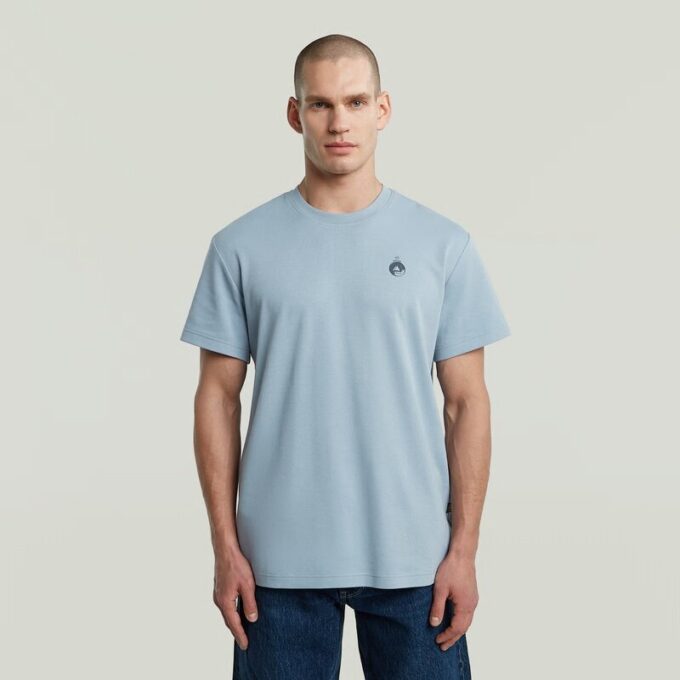 T-shirt med grafisk kant baktill