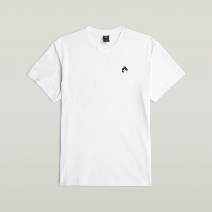 T-shirt med grafisk kant baktill