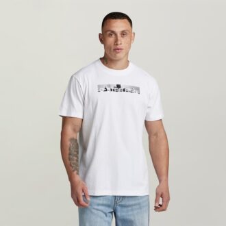 T-shirt med grafisk lös passform och tryck på baksidan av cockpiten