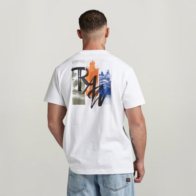 T-shirt med grafisk lös passform och tryck på baksidan av cockpiten