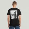 T-shirt med grafisk rygg T-shirt med grafisk rygg