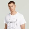 T-shirt med handskriven Puff-logotyp T-shirt med handskriven Puff-logotyp