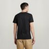 T-shirt med kamouflagemönster T-shirt med kamouflagemönster