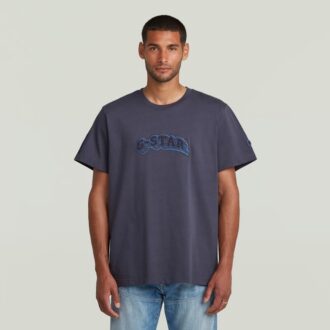 T-shirt med lappar och lös passform
