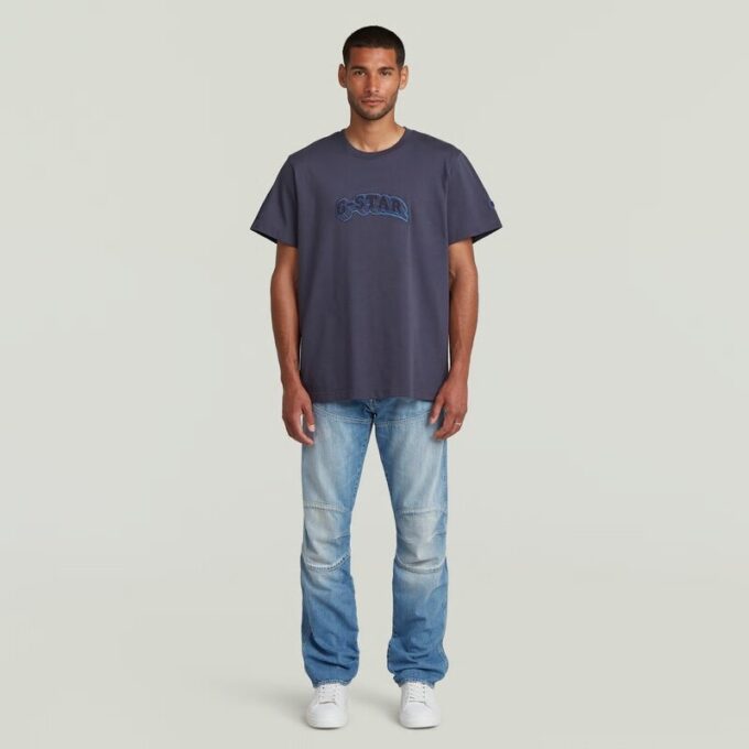 T-shirt med lappar och lös passform