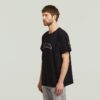 T-shirt med lappar och lös passform T-shirt med lappar och lös passform
