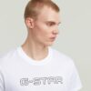T-shirt med logotyp och kontur T-shirt med logotyp och kontur