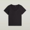 T-shirt med rund halsringning T-shirt med rund halsringning