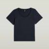 T-shirt med rund halsringning T-shirt med rund halsringning