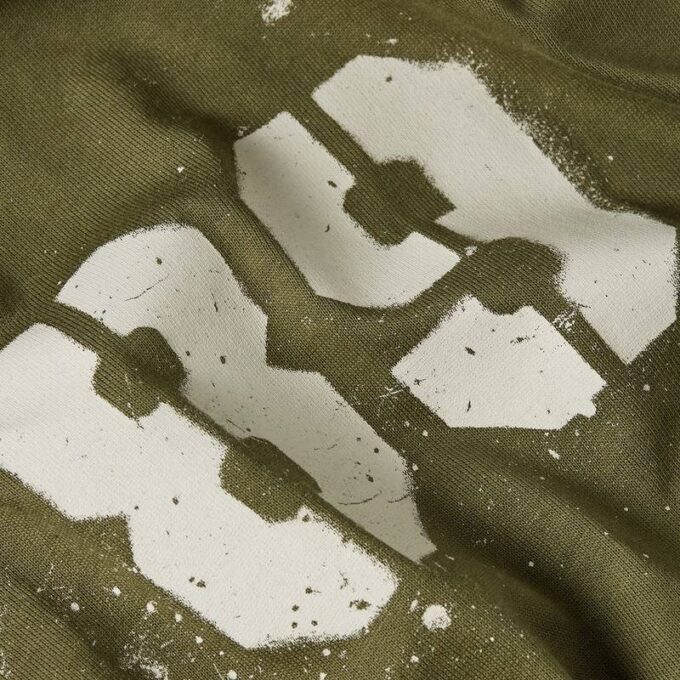T-shirt med sprayad 89-rygg T-shirt med sprayad 89-rygg
