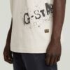 T-shirt med sprayad grafik T-shirt med sprayad grafik