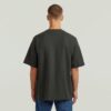 T-shirt med strukturerad logotyp på bröstet