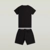 T-shirt och kort pyjamasset T-shirt och kort pyjamasset