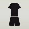 T-shirt och kort pyjamasset T-shirt och kort pyjamasset