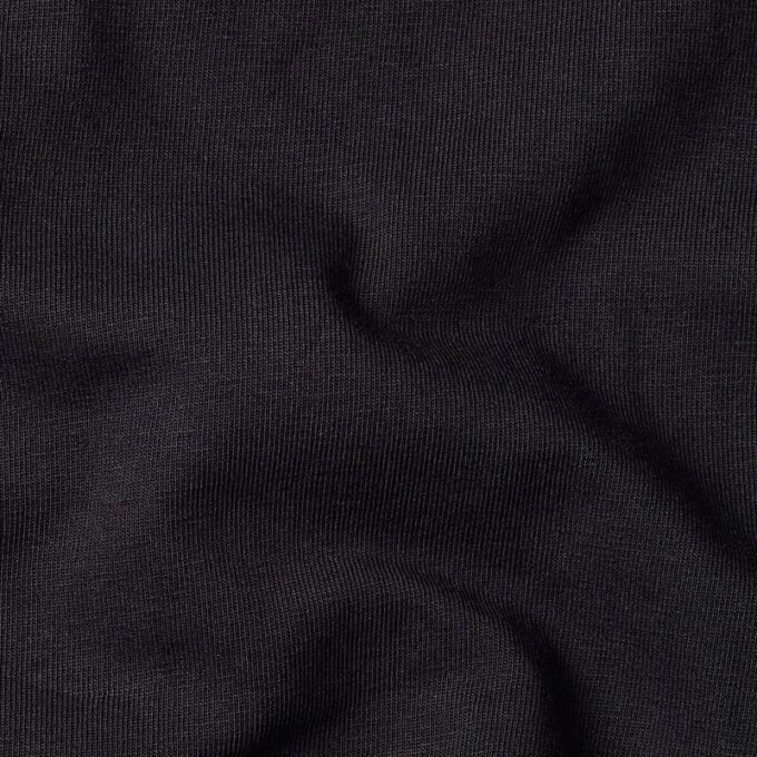 T-shirt och kort pyjamasset T-shirt och kort pyjamasset