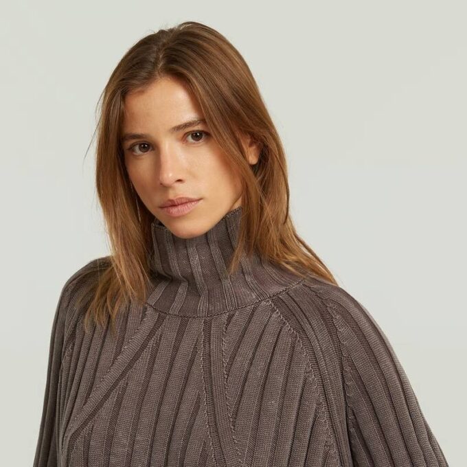 Tvättad lös sköldpaddsstickad pullover Tvättad lös sköldpaddsstickad pullover