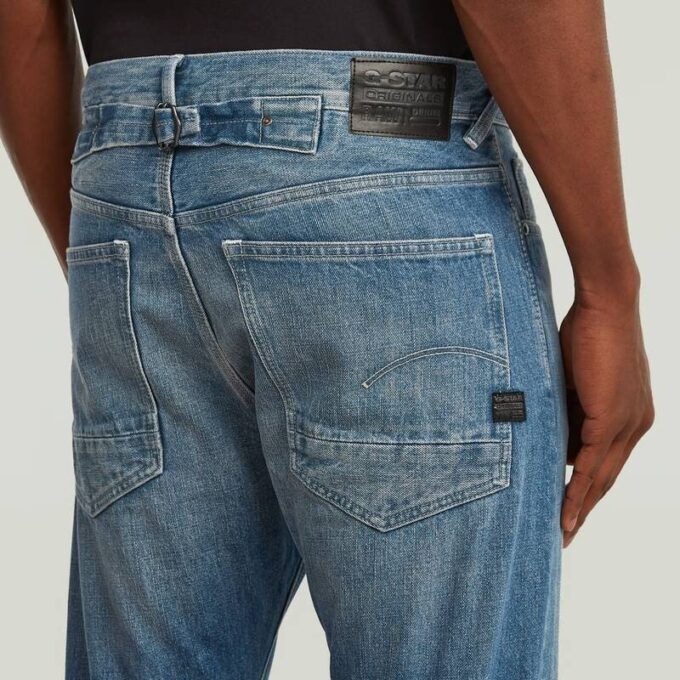 USA:s första avsmalnande jeans med cinch-mönster USA:s första avsmalnande jeans med cinch-mönster