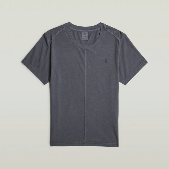 Överfärgad t-shirt med sömmar framtill Överfärgad t-shirt med sömmar framtill