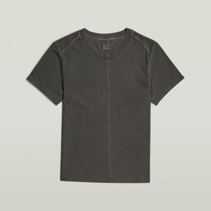 Överfärgad t-shirt med sömmar framtill