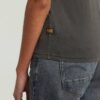 Överfärgad t-shirt med sömmar framtill