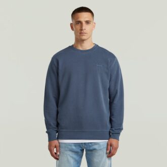 Överfärgad tröja med logotyp